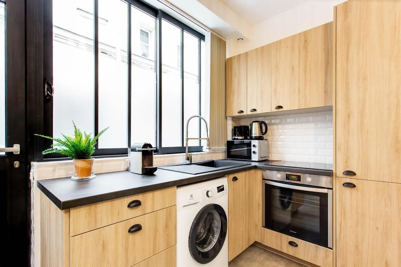 Cmg Oberkampf/ Charonne C Apartment Paris